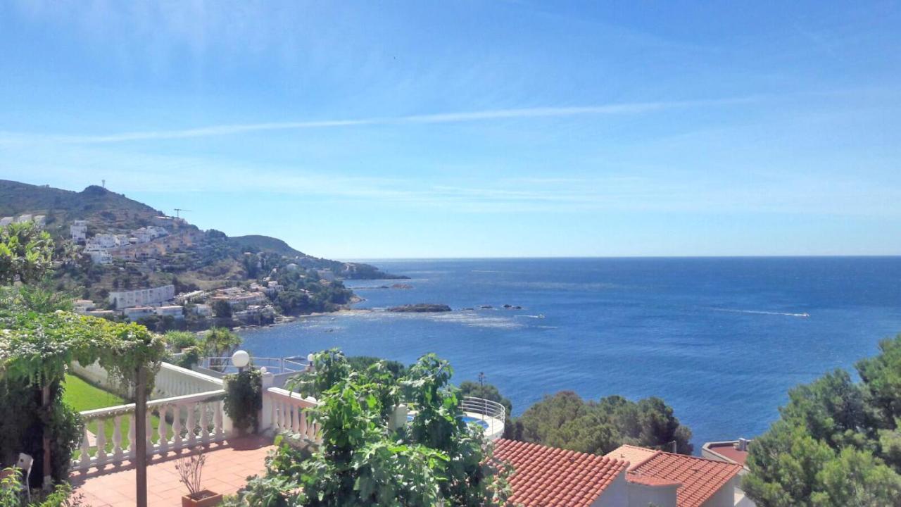 Amazing Seaview Apartment With Terrace & Parking - Casa Artevida Roses Buitenkant foto