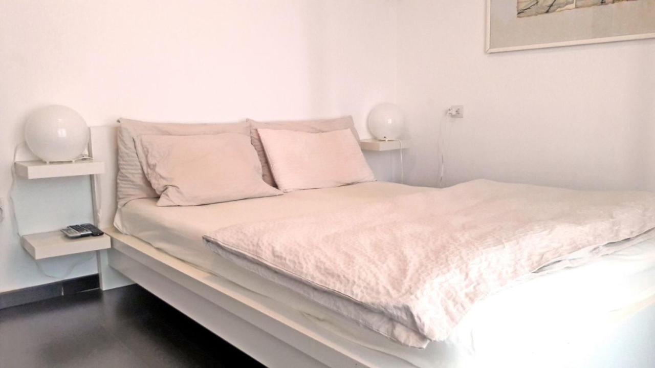 Amazing Seaview Apartment With Terrace & Parking - Casa Artevida Roses Buitenkant foto