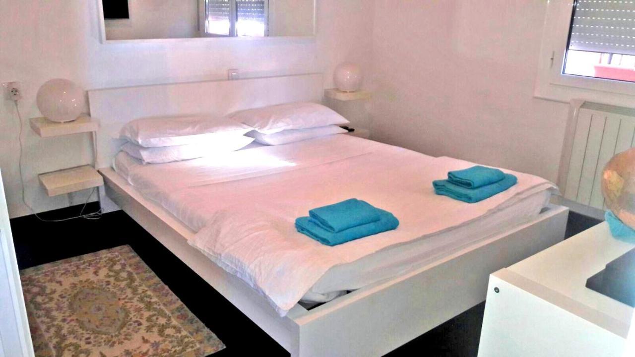 Amazing Seaview Apartment With Terrace & Parking - Casa Artevida Roses Buitenkant foto